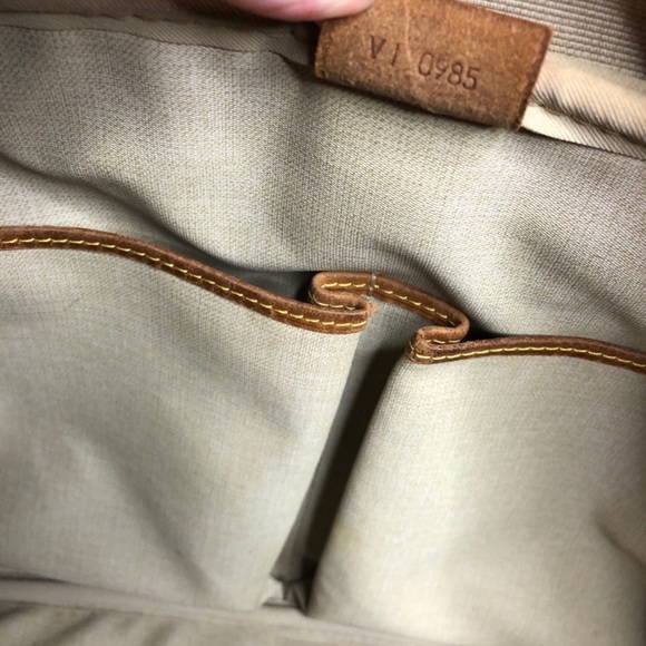 ❌SOLD❌ Louis Vuitton Deauville Vanity Bag - Picture 7 of 10